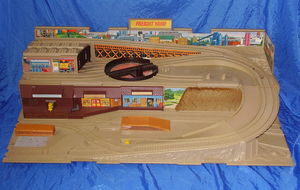 hot wheels railroad freight yard