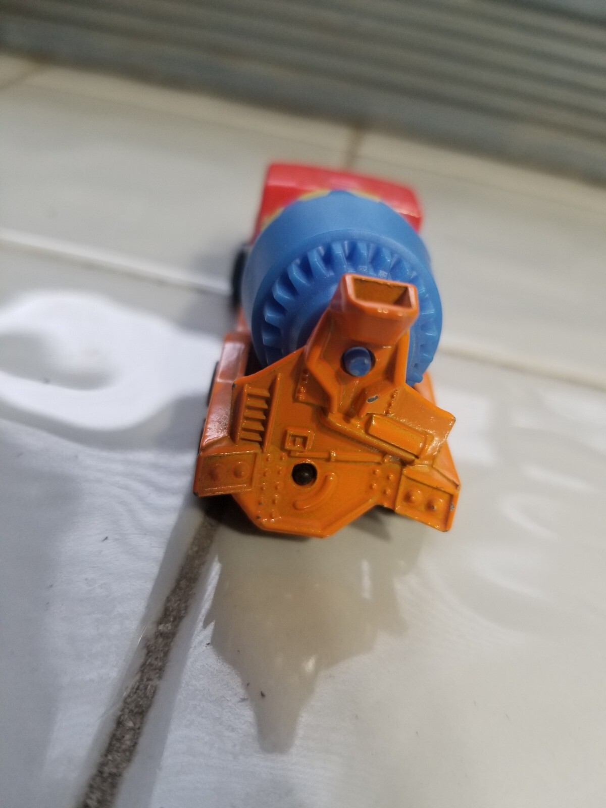 Picture 2 of 5