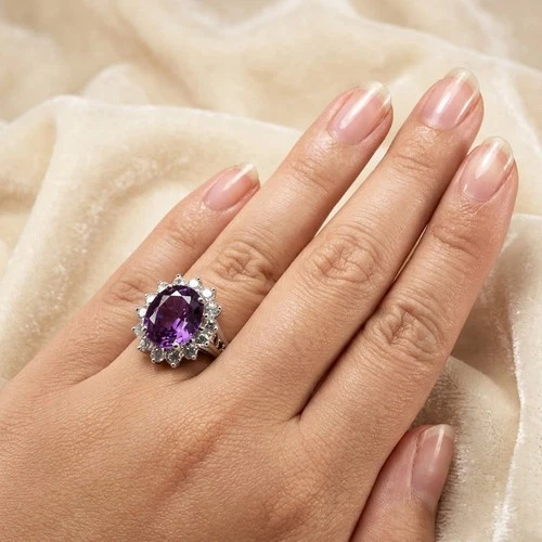 Twinkling Color Change Spinel 7.80Ct 925 Sterling Silver White Gold Halo Rings