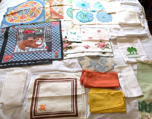 Vintage Napkins Pillow tops assorted lot of 100+ for Crafts or Party