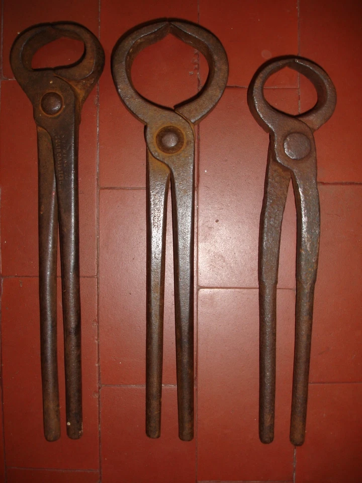 Three vintage nippers / pincers ~ farrier / blacksmith ~ Lewis / Disston (USA) - Image 2 of 4