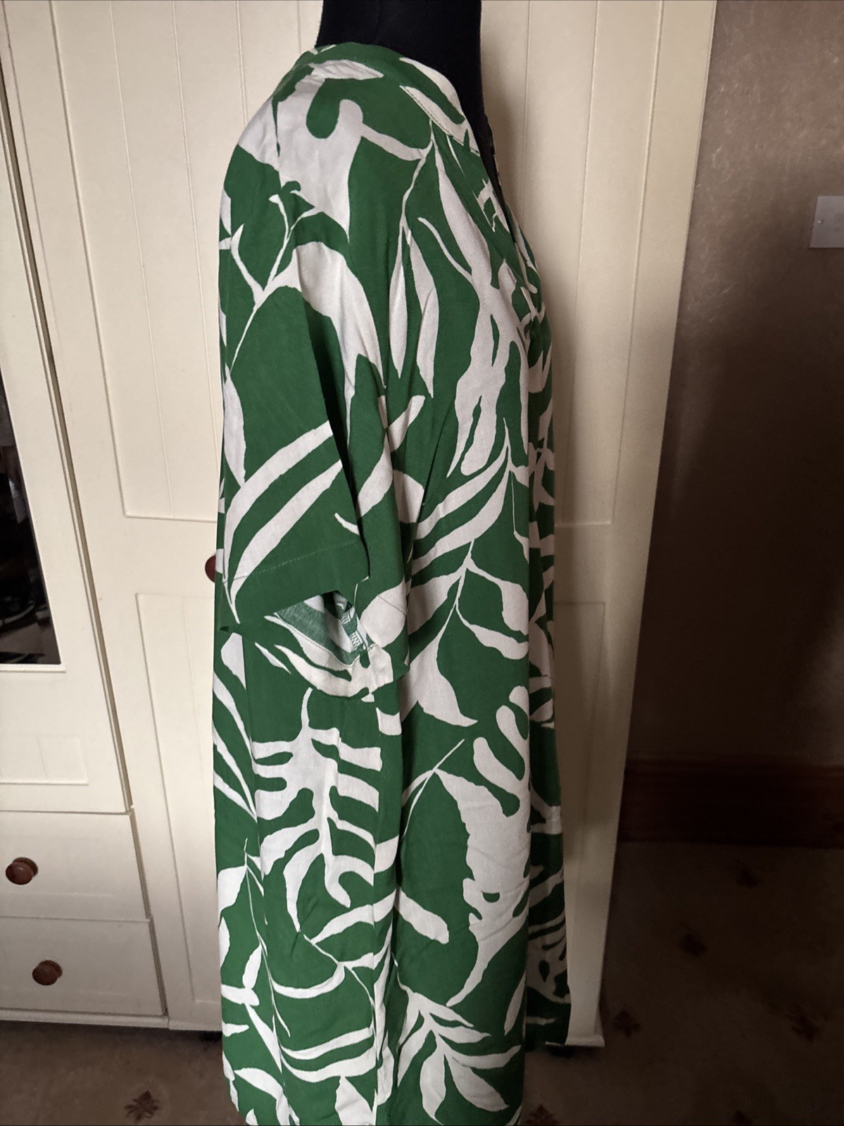 H&M Ladies Knee Length Tunic Dress Size M Green Mix Lightweight Short Sleeve thumbnail 11