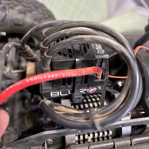 HPI Racing Savage Flux HP For Parts Or Project - Picture 10 of 21