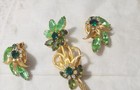 60'S RHINESTONE 3" FLOWER BROOCH & MAT. CLIP EARRINGS  — photo 1