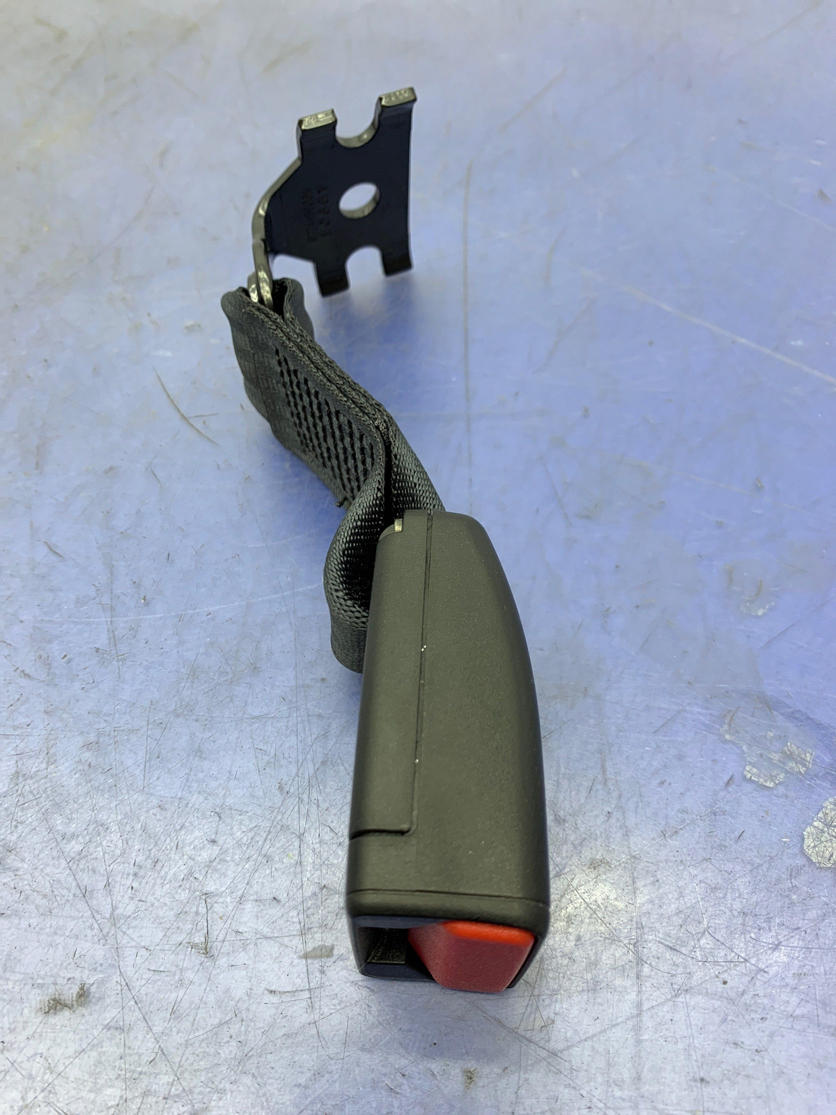 Maserati Ghibli 2014-2019 Rear Right Seat belt buckle P/N 6700125140