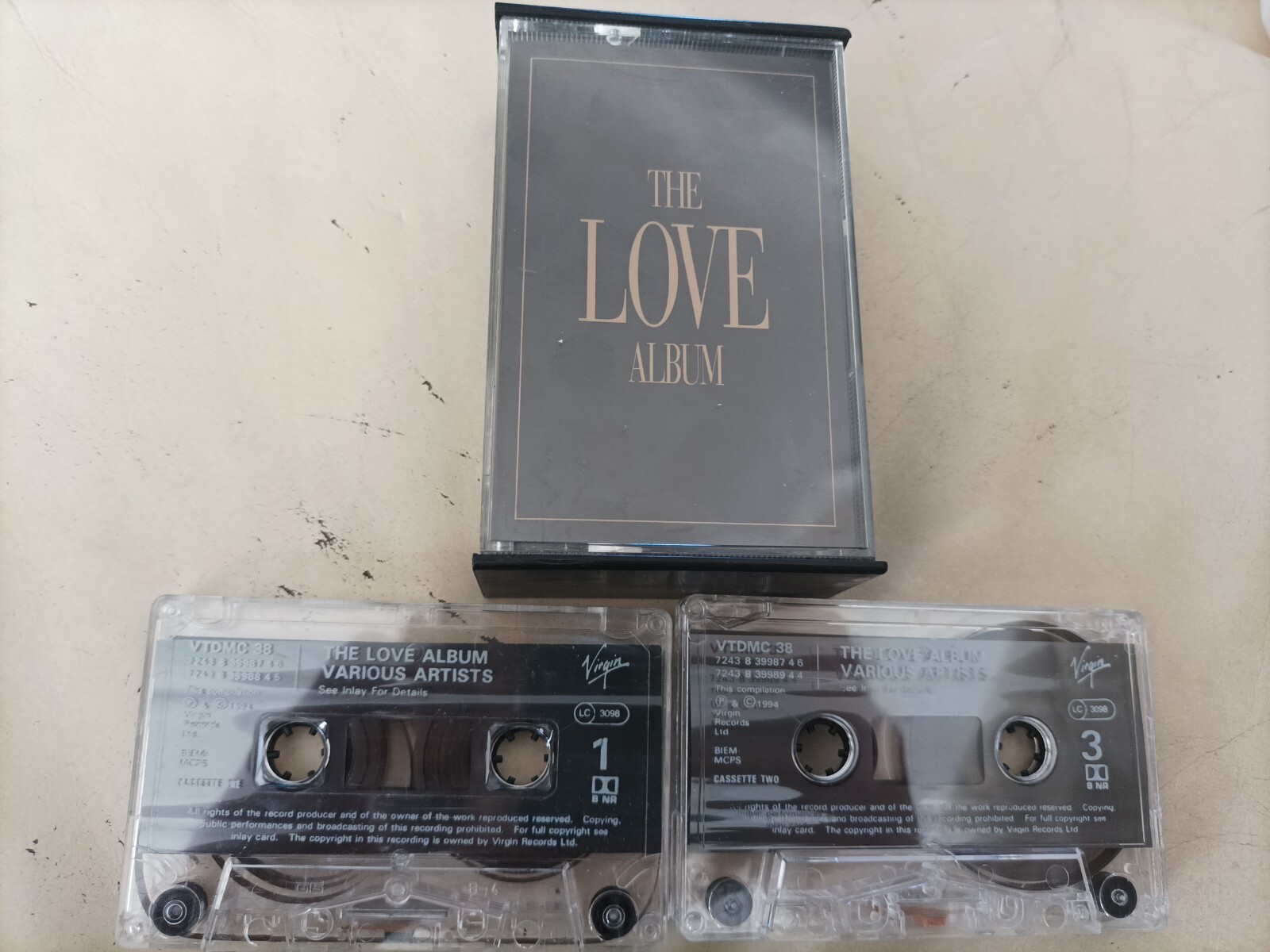The Love Album - 2 x compilation Cassette Tape set (Virgin Records, 1994) TESTED