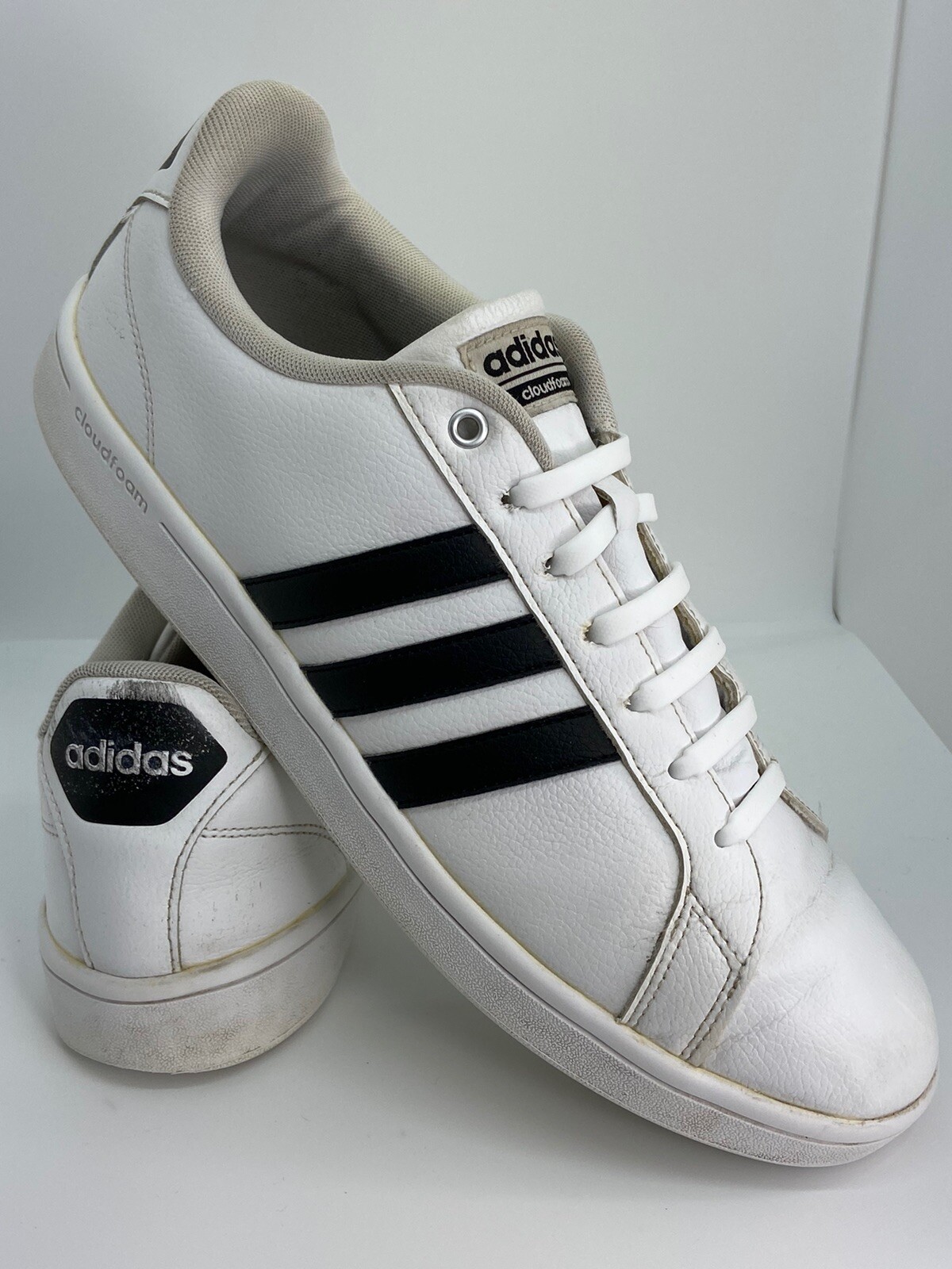 cloudfoam advantage leather sneaker