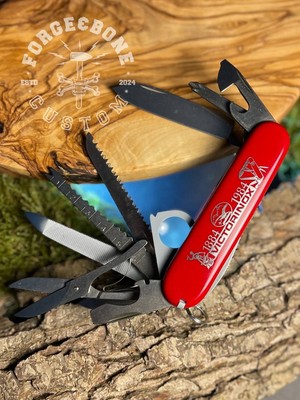 Victorinox 100th Anniversary Champion 1884-1984 1.5793.JU