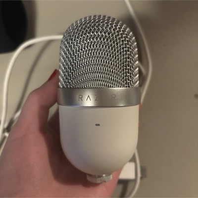 Razer Seiren Mini USB Condenser Microphone Compact Lightweight White