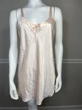 VTG Fantasies by Morgan Taylor Pink Satin Faux Pearls Sexy Chemise Gown M Pink