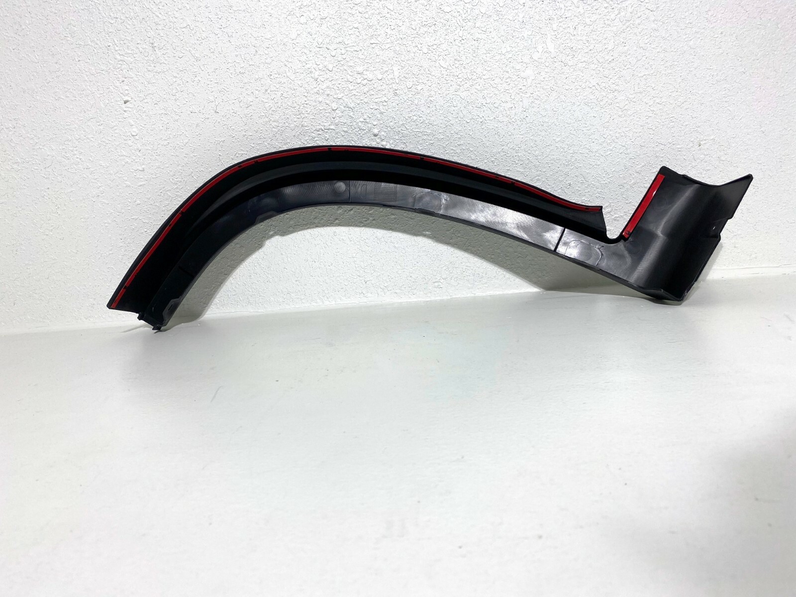 2020-2025 Ram Door Outside Molding, Right 1ZT58JXWAC | Mopar Parts Canada
