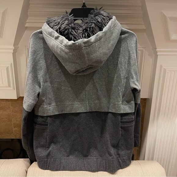 Marc by Marc Jacobs Faux Fur 2 Tone Gray Hoodie Women's L Sparkly