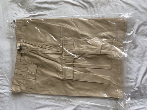 BDU Army Combat Cargo Shorts Hiking Camping Lt Tan XL Button Fly Ranger Military - Picture 10 of 12