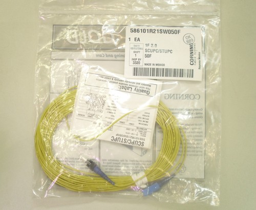 Cable de fibra óptica Corning, SCUPC a STUPC, 50', 586101R21SW050F, (cantidad 1) - Imagen 2 de 4