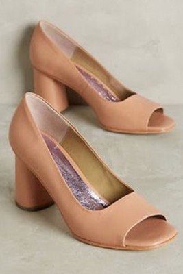 nude heels size 5.5