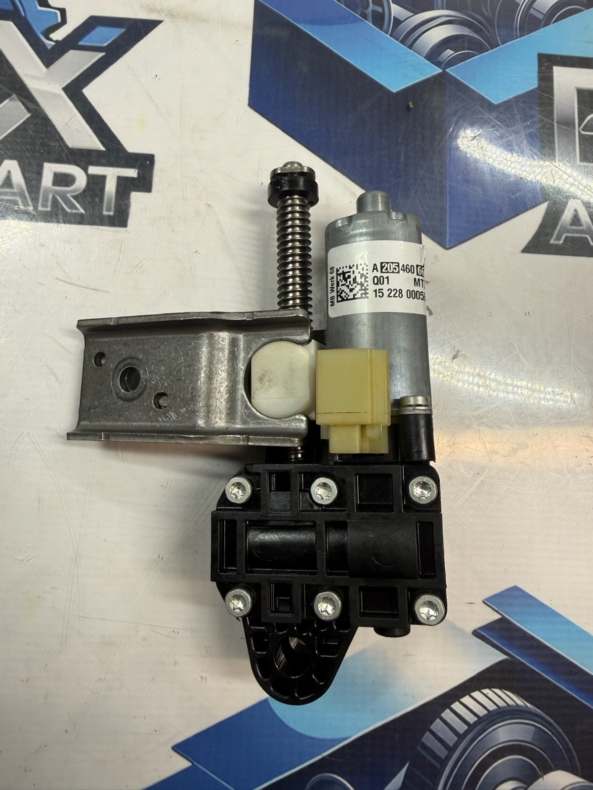2015-2021 MERCEDES C300 POWER ADJUSTMENT STEERING COLUMN/MOTORS A2054606601 OEM