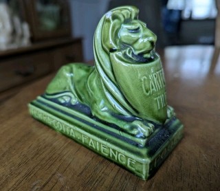 ANTIQUE CARTER'S TILES POOLE POTTERY LION ADVERTISING DESK PAPERWEIGHT.A/F