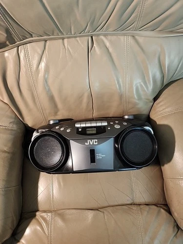 VTG JVC RC-EX16B Portable CD/Cassette Boombox AM/FM Radio Works. Tested