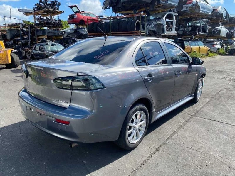 Rocker Panel Molding Driver Left Side 2008 09 10 Mitsubishi Lancer - Image 3 of 4