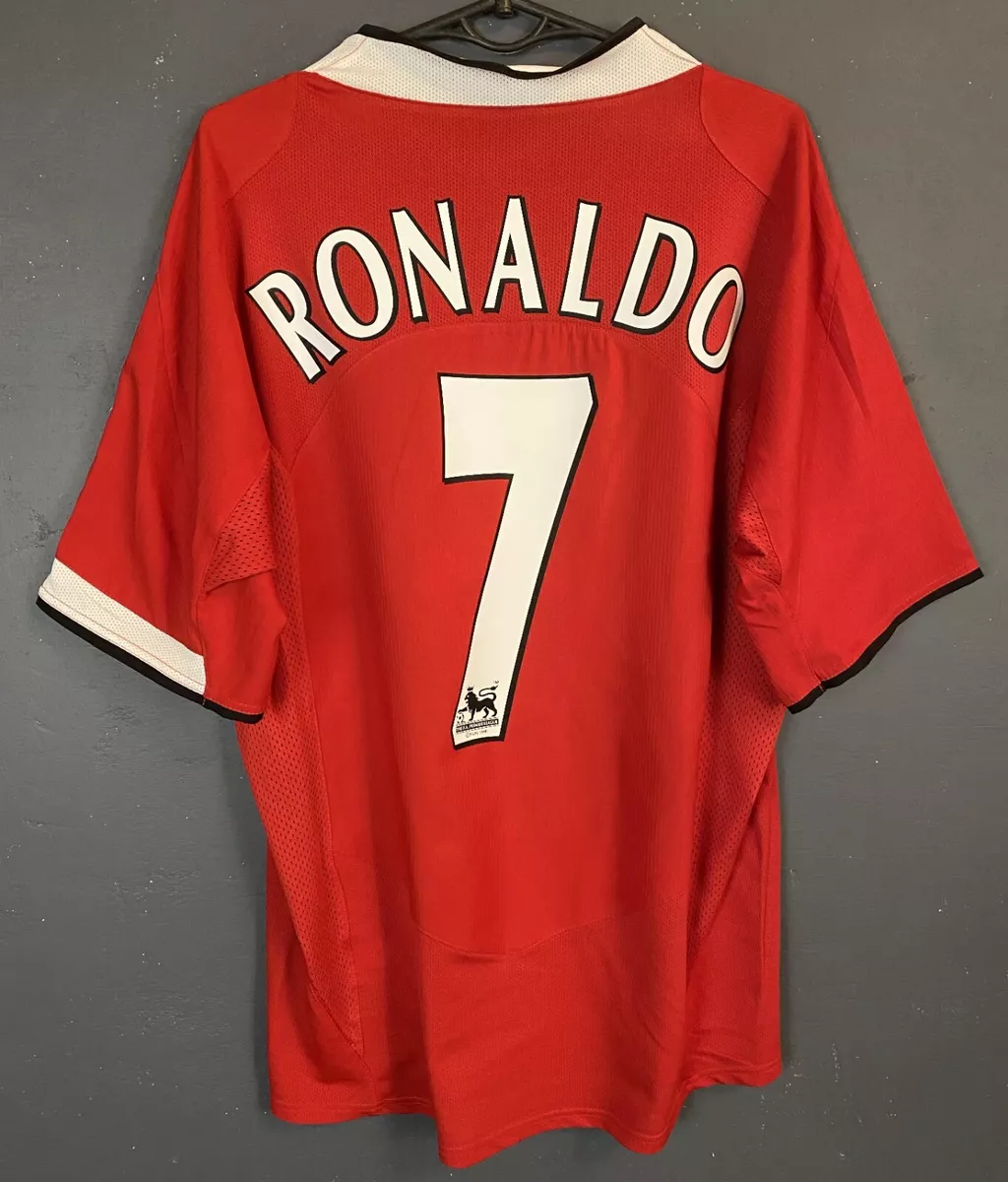 Football shirt outlet ronaldo