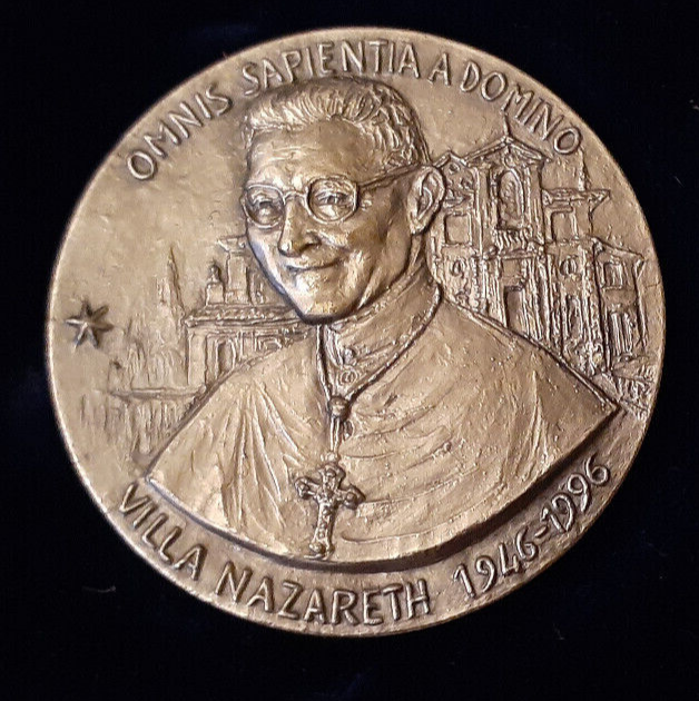 RARE CATHOLIC VATICAN VILLA NAZARETH 50TH ANNIVERSARY MEDAL COA BOX ...