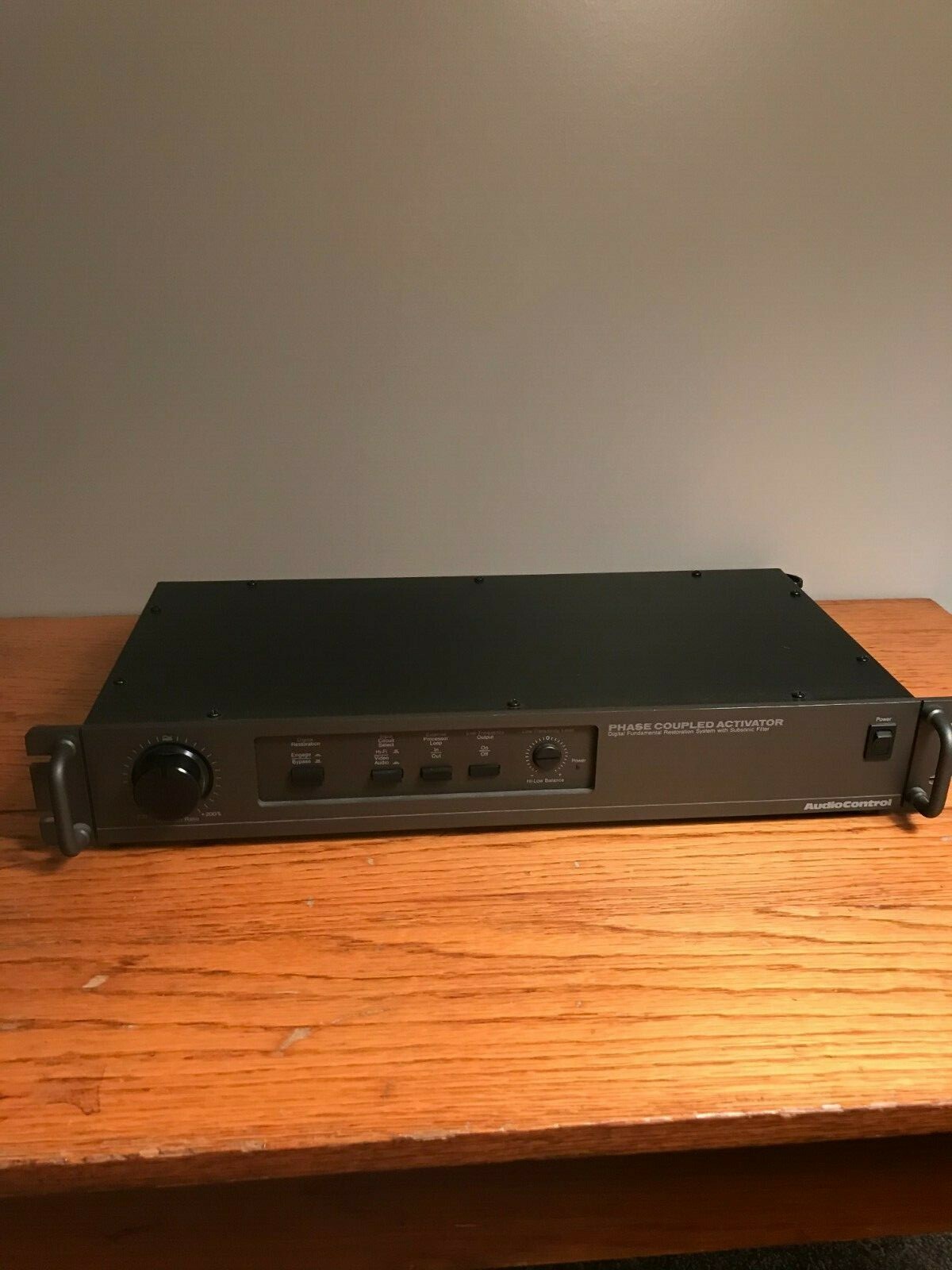 s l1600