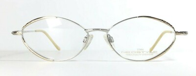 Unisex Neostyle Titan Dynasty Gold Eyeglass Frame Vintage Neostyle Dynasty 869 924 Gold Oval Glasses Frames  main image 3