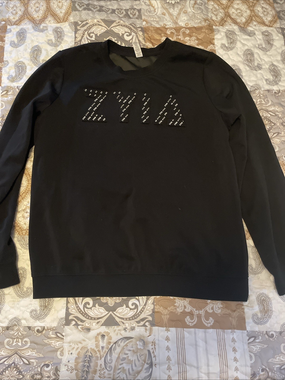 Zyia Active Womens L Emergence Sweatshirt Pullover Black Buttery Soft!