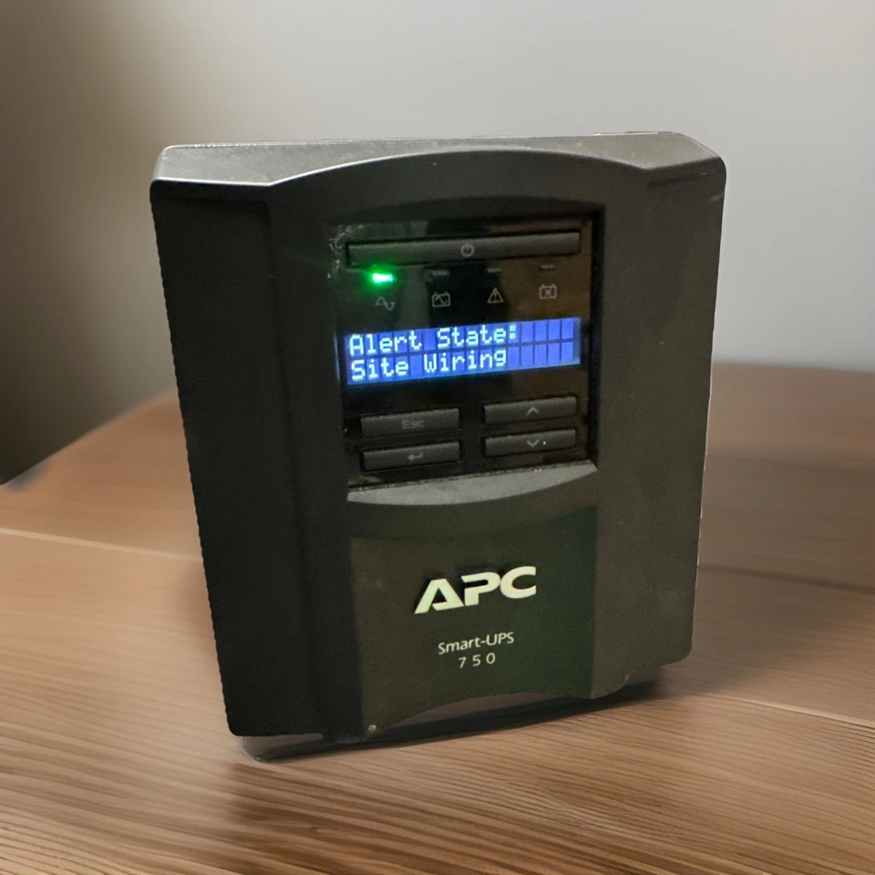 APC UPS: 500W 120V SMT750 - Image 2 of 4