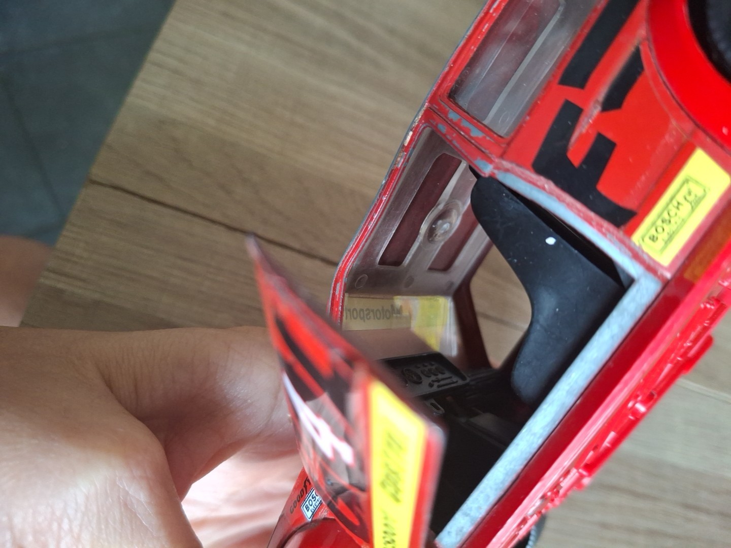 Foto 23 di 24
