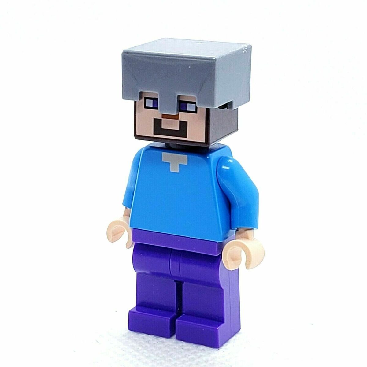 LEGO Minecraft: Steve Minifigure with Pickaxe