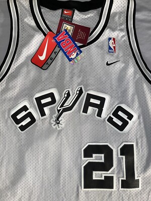 Vintage NIKE Tim Duncan San Antonio Spurs Jersey Silver Retro NWT