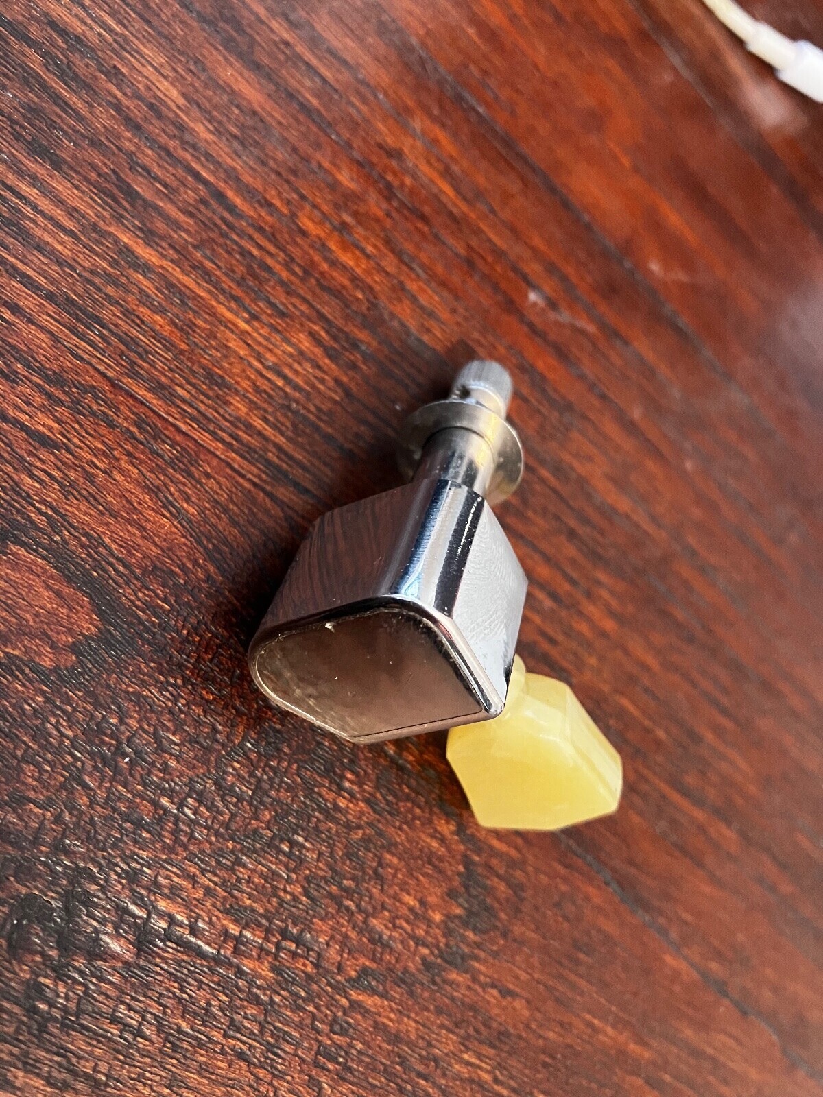 ??MINT?? Single GIBSON Tronical ROBOT TUNER * Bass Side ?? SUPERB