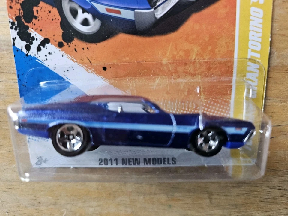 Hot Wheels '72 Ford Gran Torino Sport, Blue; 2011 New Models Series 2/50 - Image 2 of 4