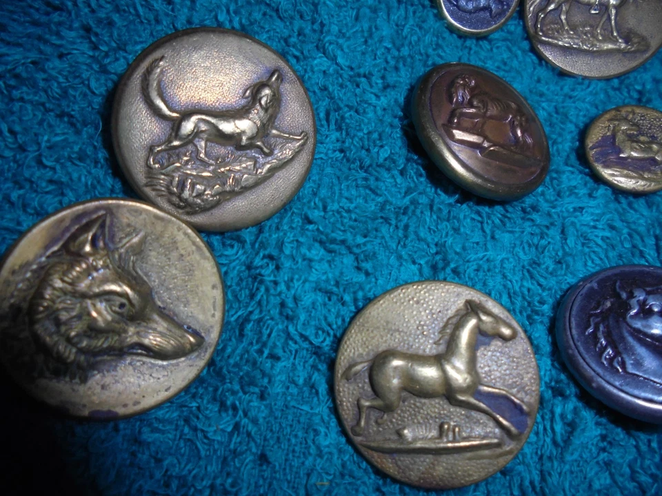 lot de 27 boutons chasse vénerie équipage laiton - Photo 4/4