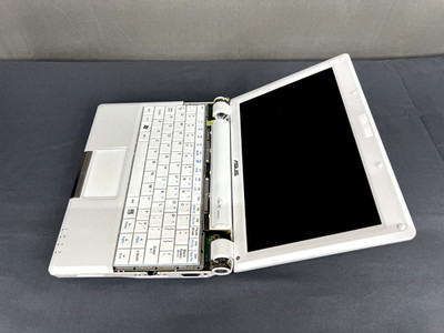 ASUS Eee PC 900 Netbook   Broken Screen   For Parts or Repair