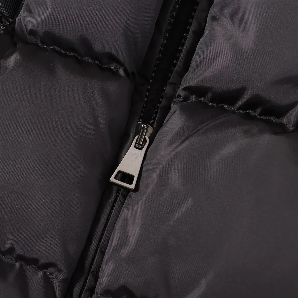 Moncler AVOCE 23 years Nylon Down jacket 2 Ladies' Black  I20931A00075 thumbnail 4