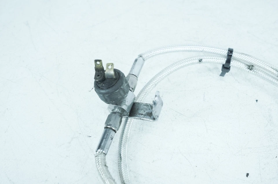 2001 Harley Dyna FXDXT Super Glide T-Sport OEM tubo de linha de mangueira de freio traseiro - Imagem 3 de 4