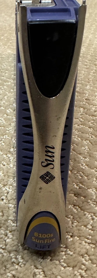 SUN 540-5079-07 SunFire BLADE B 100s 650Mhz / 2GB MEMORY / 30GB - Image 3 of 4