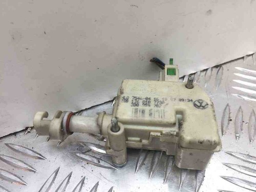 VW GOLF VII 5G1, BQ1, BE1, BE2 Tankverschluss 1J0810773A 1.90 Diesel 30535701