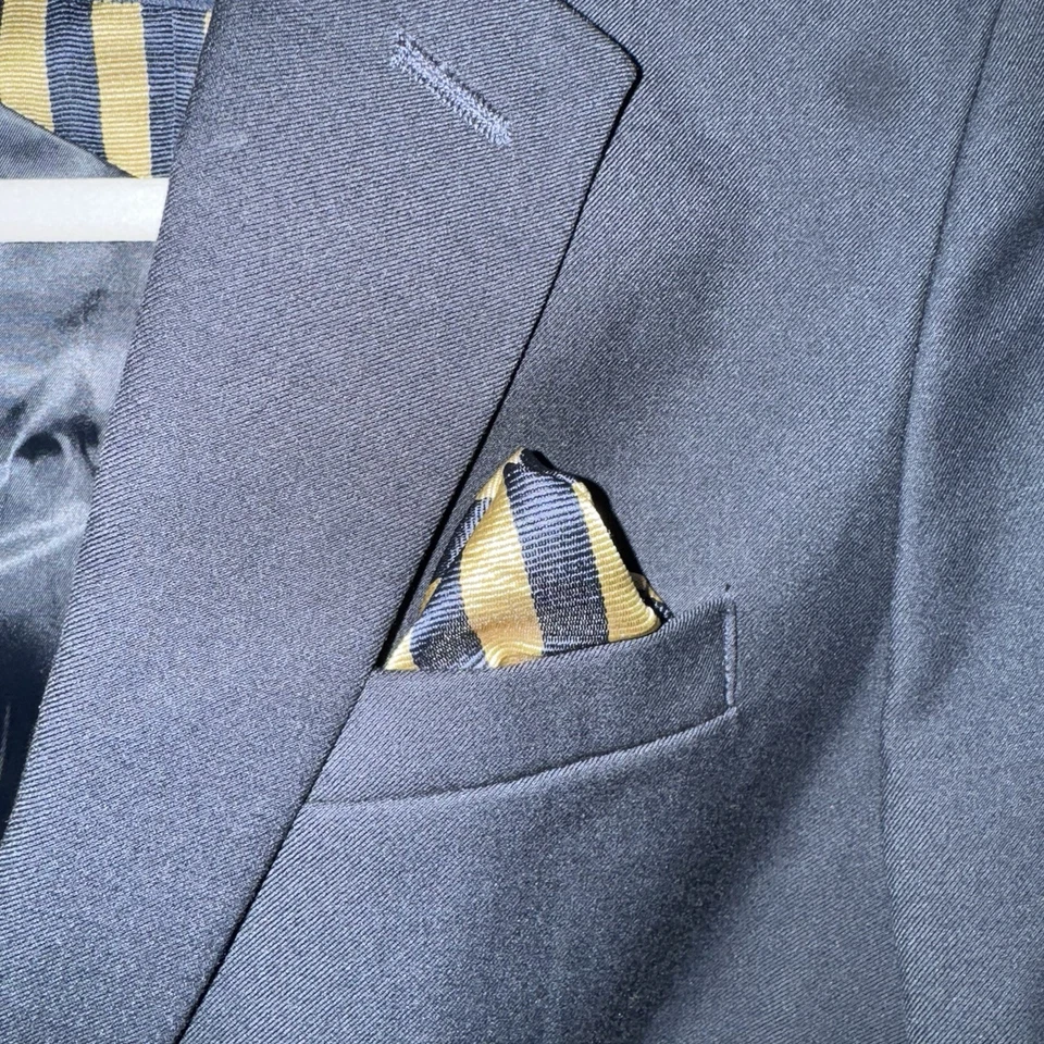 Abrigo deportivo NAUTICA azul marino de un solo pecho doble botón talla 12 regular para niños Foto 2 de 4