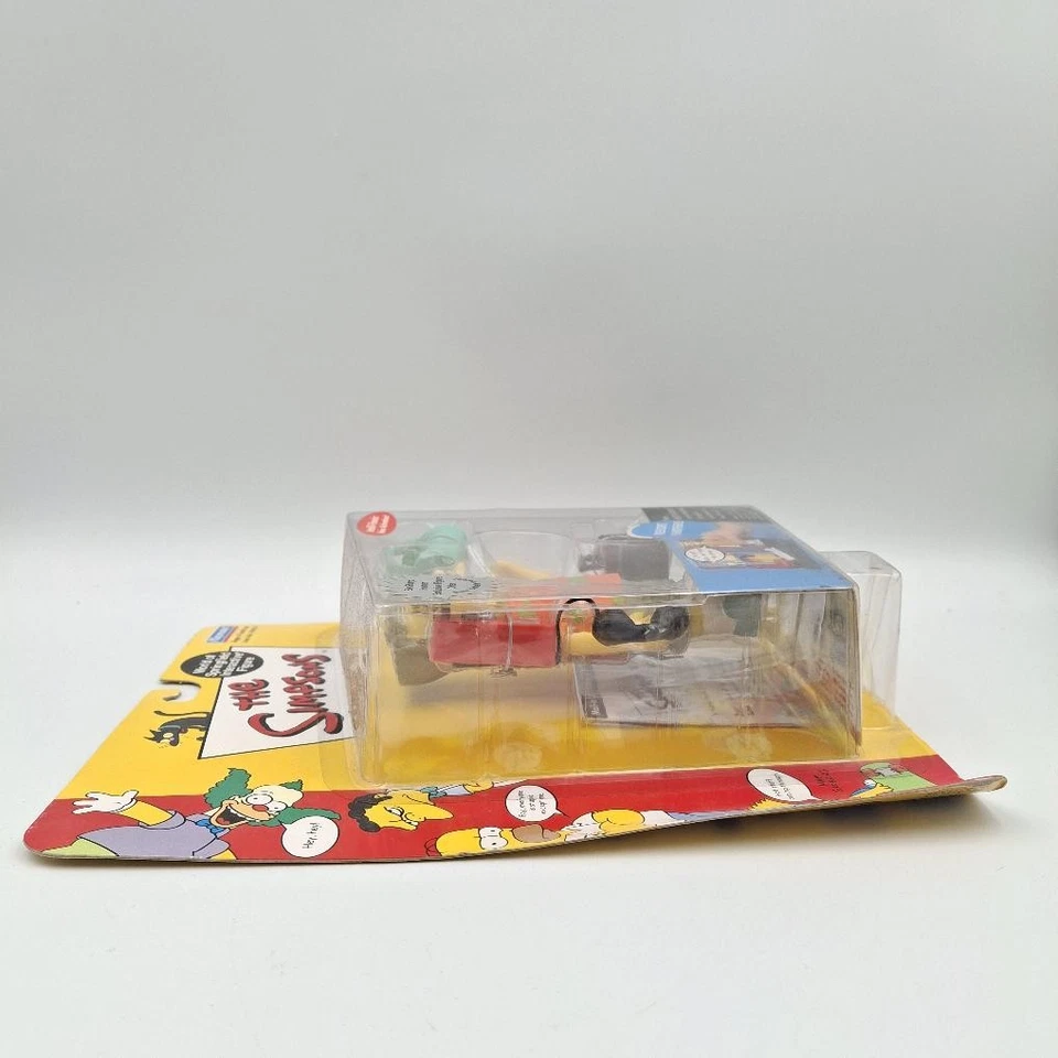 Figura interactiva Playmates 199414 The Simpsons Resort Smithers WOS (CP4004777) Foto 4 de 4