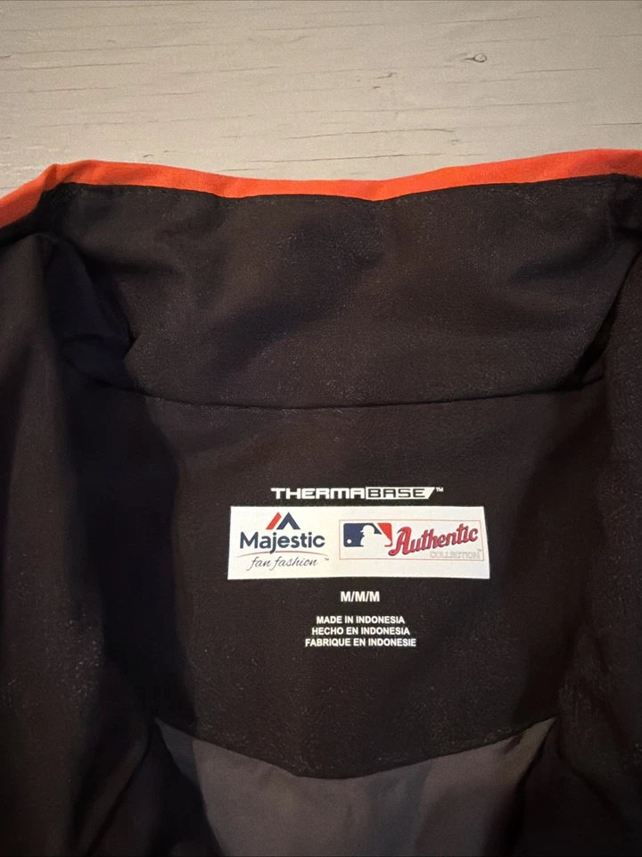 San Francisco Giants Majestic Authentic MLB Therma Base Jacket Women’s Sz Medium - Image 4 of 4