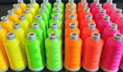 MADEIRA Stickgarn NEON Fluorescent grelle Farben 1000 m NEU 0,365  /100m MIAMO 