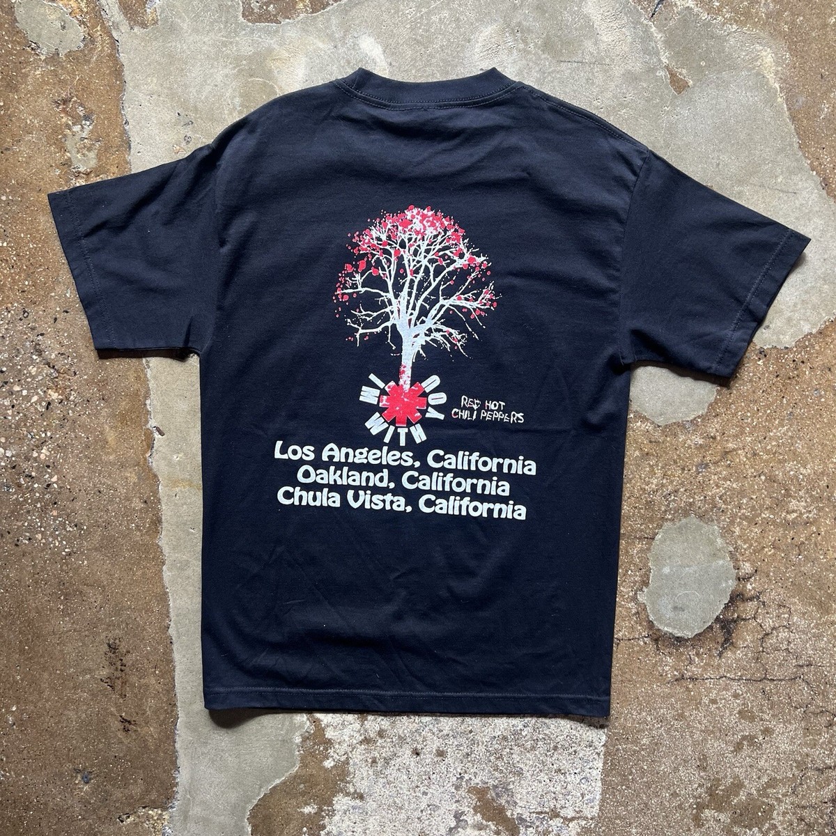Vintage Red Hot Chili Peppers T Shirt Mens Medium 2011 I'm