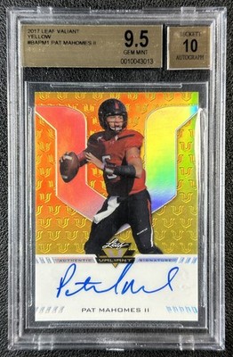 PATRICK MAHOMES II BGS 9.5 2017 LEAF VALIANT #BA-PM1 ROOKIE RC AUTO YELLOW 9/10