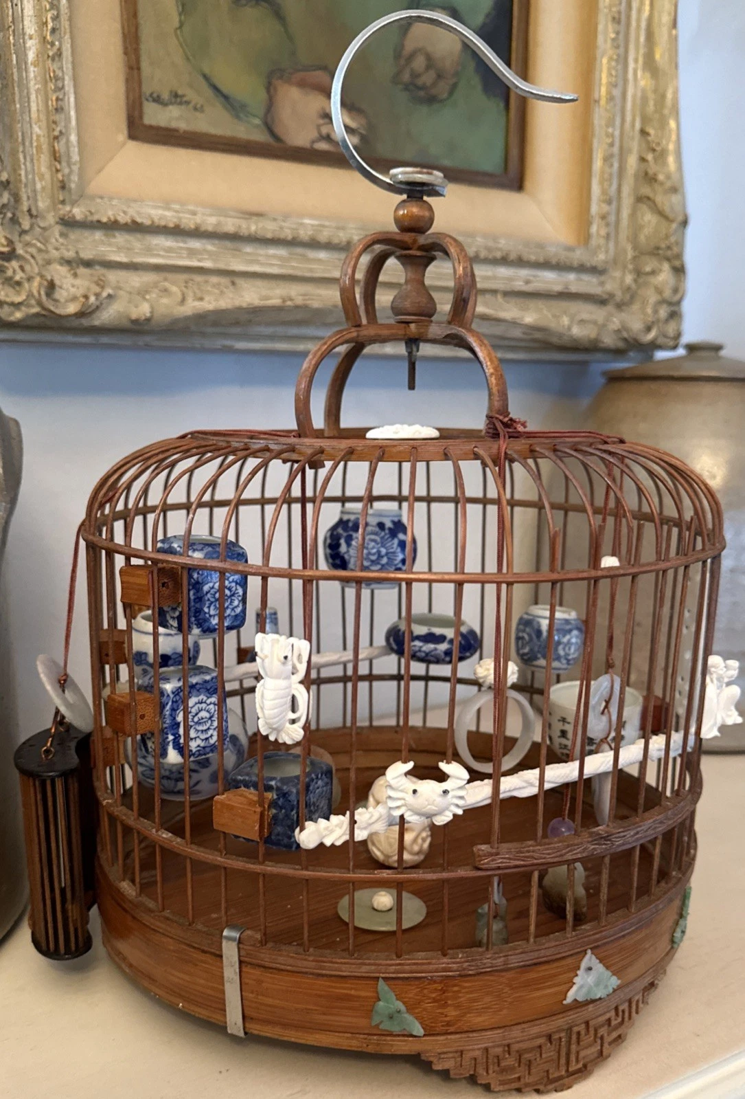 VINTAGE ASIAN BAMBOO/TEAK WOOD SLATED BIRD CAGE PORCELAIN FEED CUPS Cricket Cage
Opens in a new wind