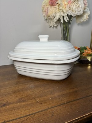 Pampered Chef Stoneware Deep Covered Baker Roast Pan White with Lid - 3.1 Qt