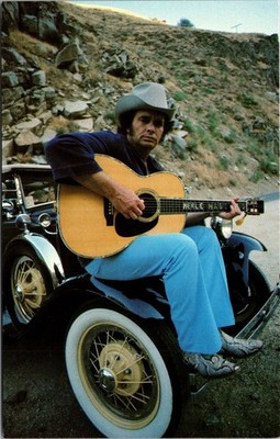 Merle Haggard Vintage Postcard Unused 1981 Eddie Adams Photo Musician Guitar Car