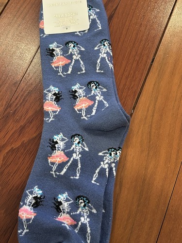 American Eagle Day of the dead crew skeleton crew socks 07/2018 New One Size - Picture 5 of 7